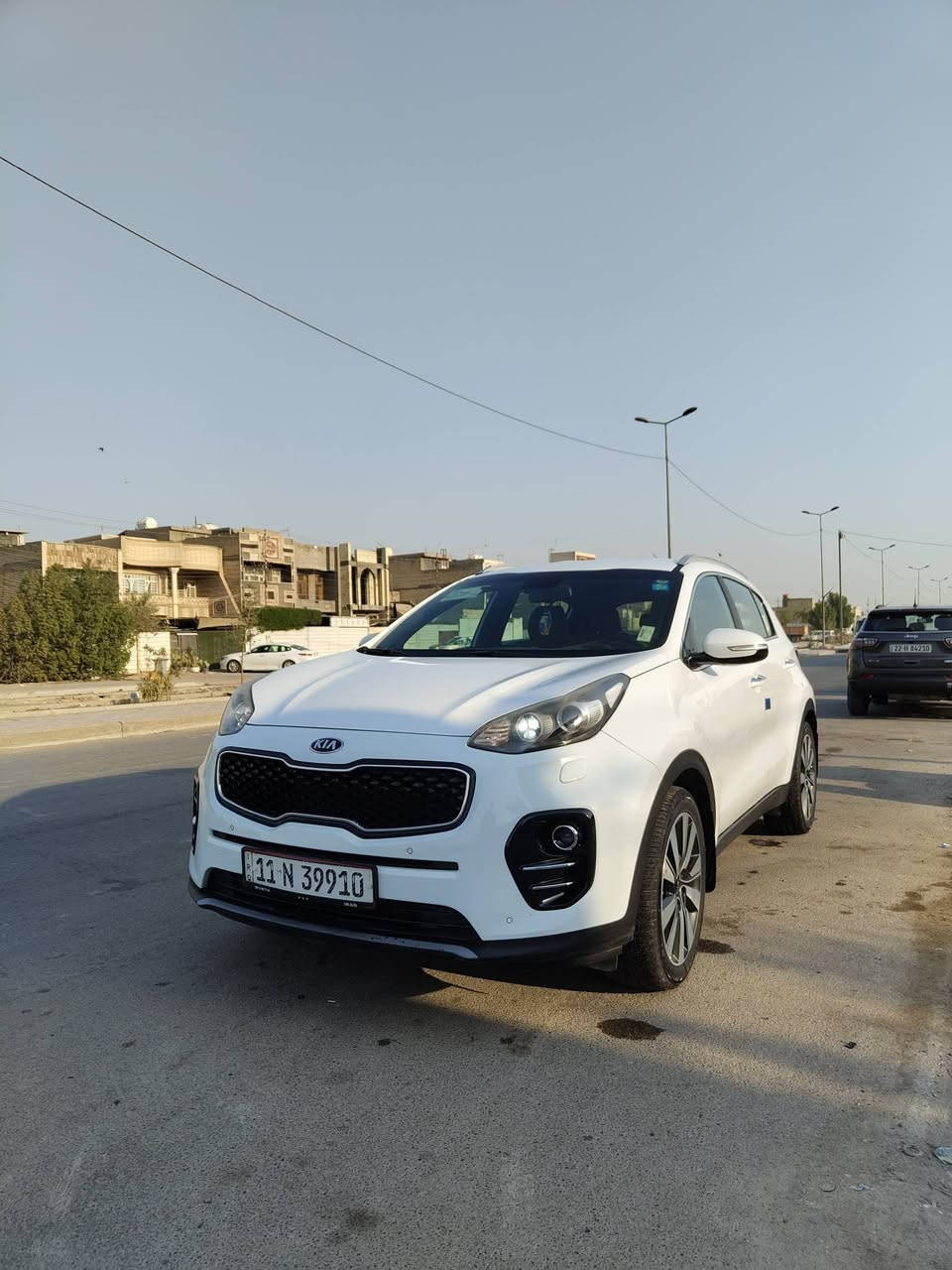 سبورتج 2018 وارد خليجي محرك 2000
نص فول من عده البصمه والبانوراما ماشيه 71 الف كيلو مكفوله كفاله عامه من الصبغ والبارد والتكحيل فقط بيها رصعتين صغار
حساسات امامي خلفي 
شاشة اعطال
شاشه وسطيه 
سايد بريك بالرجل
كشنات جلد
داخل لونين 
تبريد قطعتين
كشافات نهاريه 
مود درايف 3 وضعيات قياده 
كشنات جلد 
مانع تزحلق
وبعد المواصفات المعروفه
المكان/بغداد السيديه 
السعر/178 وبيها مجال قليل 
***********
