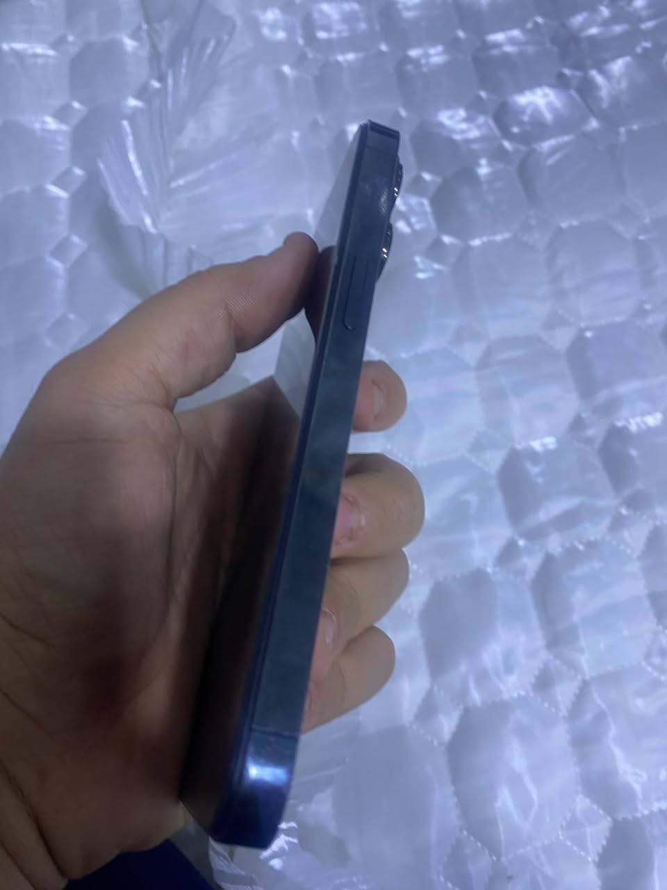 13 برو جهاز كلش نضيف مبدل فقط شاشه اصليه مو وكاله وعدسه مال كامره  ذاكرته 256 بطاريته 75 بلاديه 
سعر 300 وبي مجال مكاني بصره  ***********
