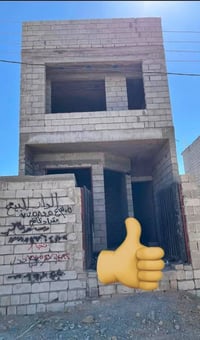 هيكل طابقين • ١٠٠م • تقاطع القدس