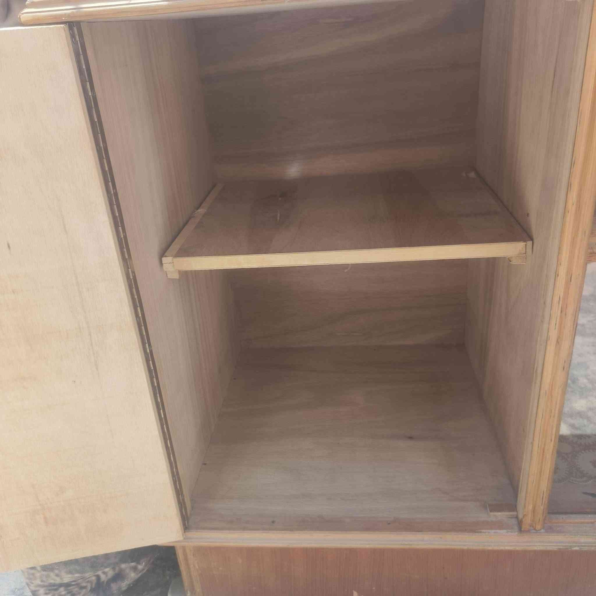بوفيه اللبيع تسكام مكاني  حي الجزيره سعر خاص وهاذا رقمي ***********
