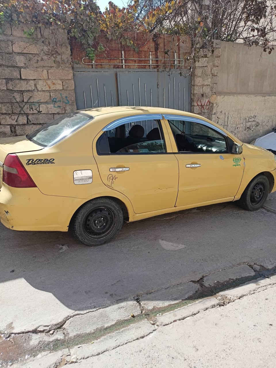 السلام عليكم سياره افيو موديل 7  مطلوبه هيئه بل 800
محرك دبل   السعر 35 وبيها مجال  سياره يعوزها ترتيبات طخم تعبان  مكان السياره موصل الايمن حي المعلمين 
***********

