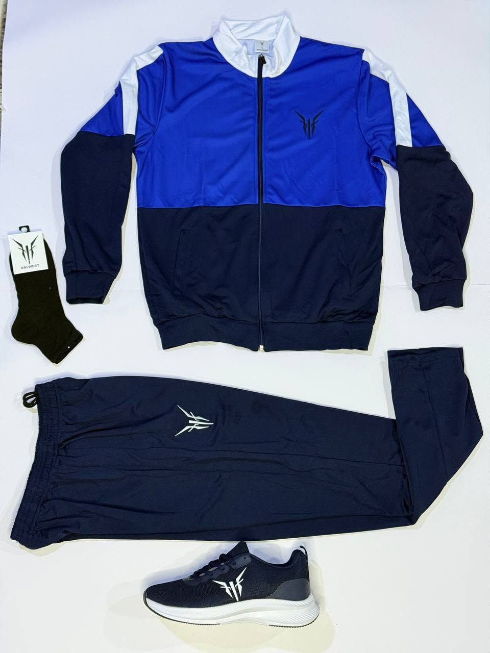 خامه ستن 
قياس M-L-XL-XXL
سعر قطعه 12الاف

توصل واتساب  ***********
