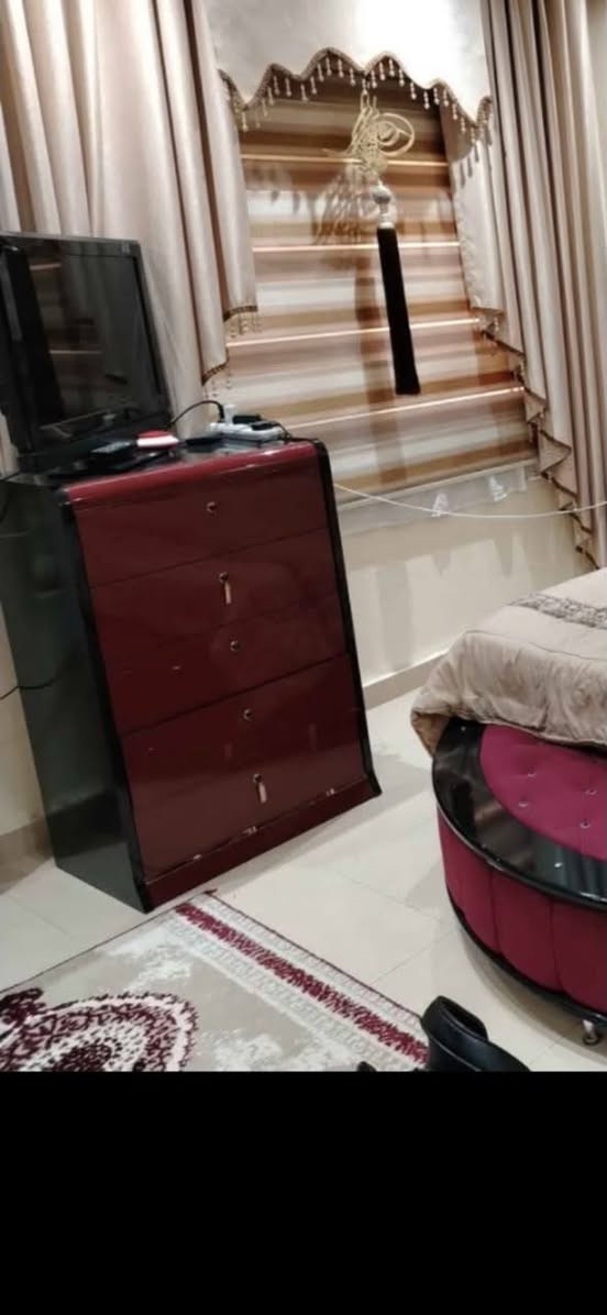 غرفه تركيه للبيع نظافه 90٪
***********
***********
