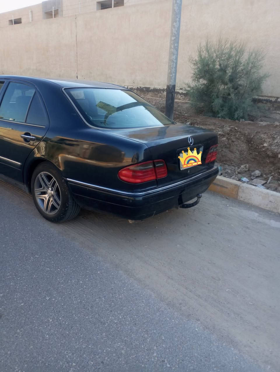 للبيع أو المراوس 🌹
السلام عليكم
مارسدس أم عيون موديل 1996
📍 المكان: الناصرية
📄   رقم بصره مشروع وطني، السيارة باسمي
🔧 مكينة 4 سلندر جديدة، توني شادّها
⚙️ وتبريد  عوزه بس غاز  
🛡️ السيارة مكفولة
🎨  فقط بيها صبغ 
💰 السعر: 68، وبيه مجال
📞 ***********
📱 واتساب موجود
