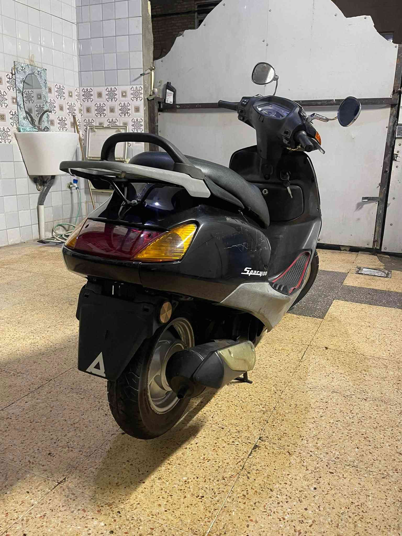 ماليزي • مفتوحه • ناعمه