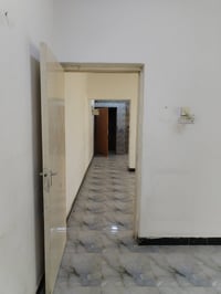 المطيحة حي الزيتون • شقة • غرفة