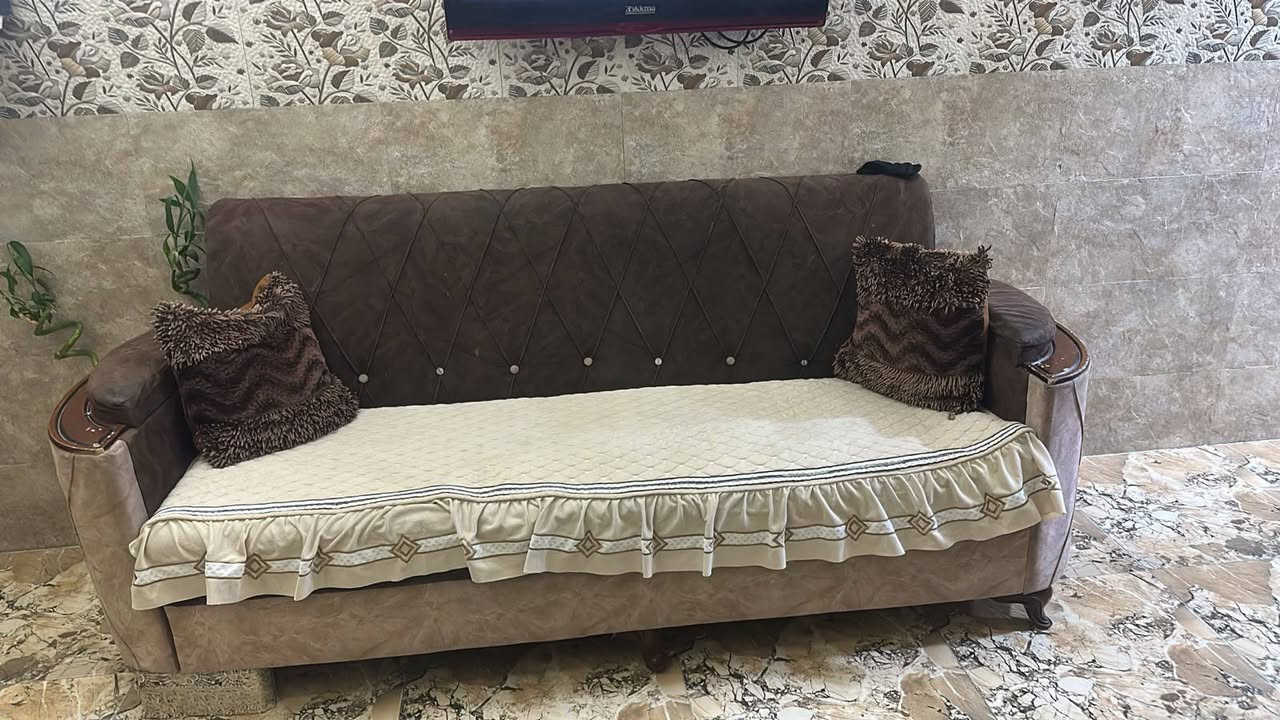 ديوان مستخدم • سعر مناسب • بغداد