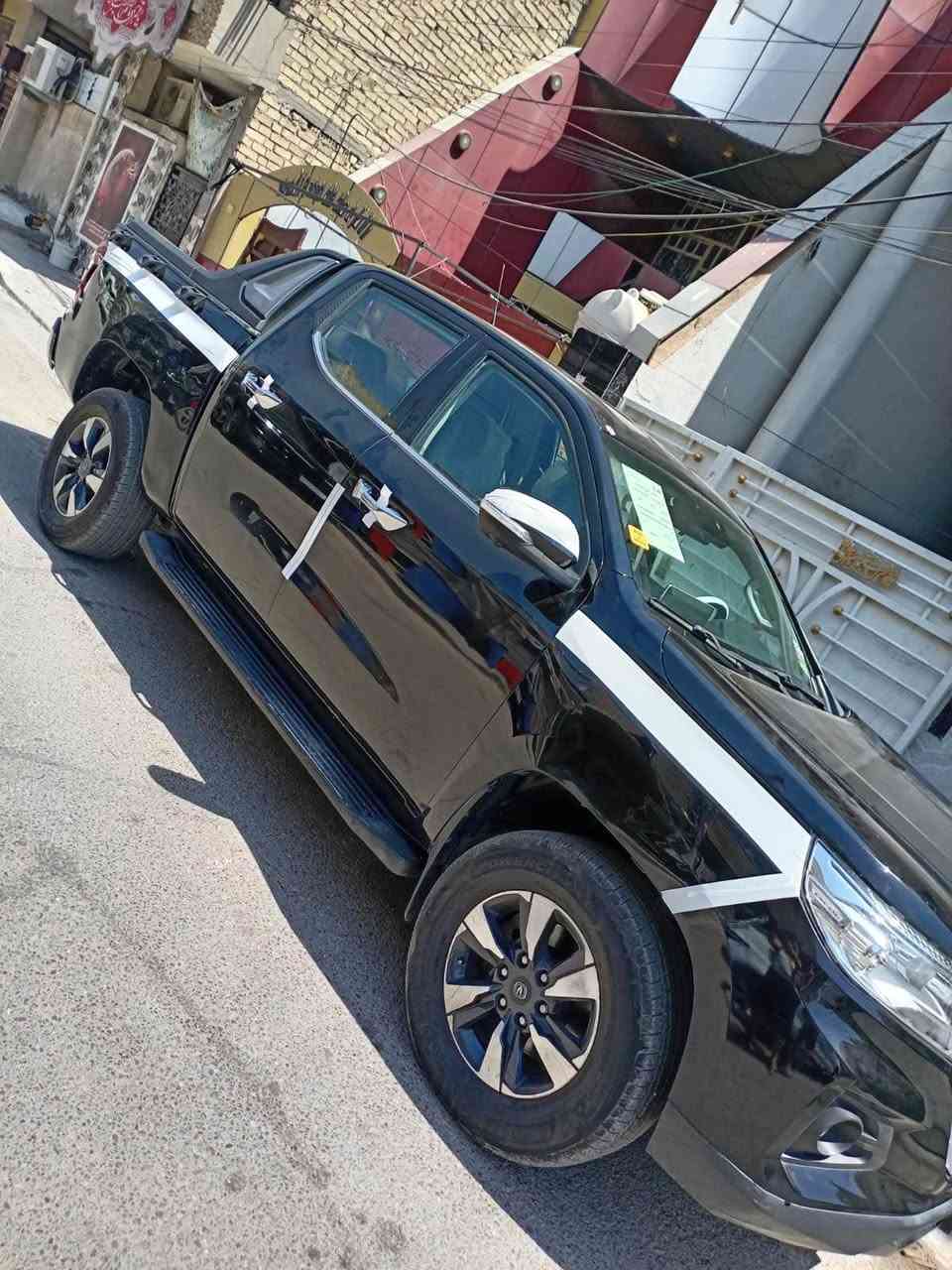 من رخصت الادمن المحترم .
*********** 
بيك اب هانتر 2023 تبريد خلفي امامي ثلج شاشه كامره تحكمات مري شفط كشن كهرباء مكينه 2400 تيربو المرغوب رقم بغداد دولي ارقام جدد وهزة جديده ميحتاج تسوي هزة تحويل مباشر مصبوغه عام جاهزة السعر (103$) وماكو هيج سعر بيع فقط مكاني بغداد *********** بغداد, العراق
