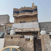 بيت للبيع بالوقف القادري مجمع الزيتون  البيت طابقين ونص يتكون من غرفة ...