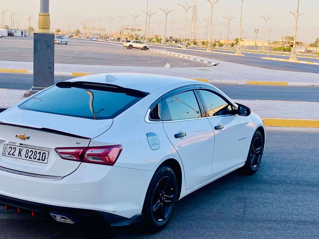 ماليبو وارد امريكي LT  موديل 2022لون ابيض ثلجي لامع دخول وترقيم جديد 
تصال ***********مكاني كربلاء سعر135
باسمي السياره ماشالله بدون ضرر او حادث ع وضع الشركه صور امريكا بل اعلان  مكفوله من الصبغ مكفوله من اي قطعه تبديل مكفوله من الايرباكات مكفوله من اي قطعه  كلير( مكينه /كير/صدر /تايرات/تبرد/كله بلادي عله وضع الشركه) السياره جديده واخت الزيرو
ترقيم جديد باسمي ( بدون حادث )( بدون ايرباك)        ((((  المواصفات  )))) كلين السيارة  اربيل 
♦️ بصمه ابواب + جنطه تشغيل عن بعد 
♦️رادار امامي قياده ذاتيه تحديد مسار 
♦️محرك 1500 توربو ✈️سايد بريك بصمه مانع انزلاق لدات اماميه نهاري 
♦️اوتو بريك /توقف ذاتي عند الاقتراب 
♦️كشنات تدفئه + كهرباء ⚡️ تبريد مناخين منفصل SYNC تبريد قطعتين امامي خلفي بيانو شاشه كبيره تدعم 📲Android Auto/car play خرائط Gps
♦️كامره خلفيه دواره  📷 كروز مثبت سرعه شاشة ضبط واعطال بل دشبول
♦️منافذ USP/ 12V /Tip Cمانع انزلاق 
♦️حساس اطارات4 دسك/ Abs
♦️السياره ماشالله جاهزه من جميع النواحي ارضيات كتلوكات السبير والعده بالنايلون اطفاء ذاتي عن التوقف ويل كب فراشه 18 تحكمات جهتين مانع تصادم 
الجام الامامي اوتو 
     السياره اربيل وباسمي تحويل ثاني يوم كربلاء, العراق
