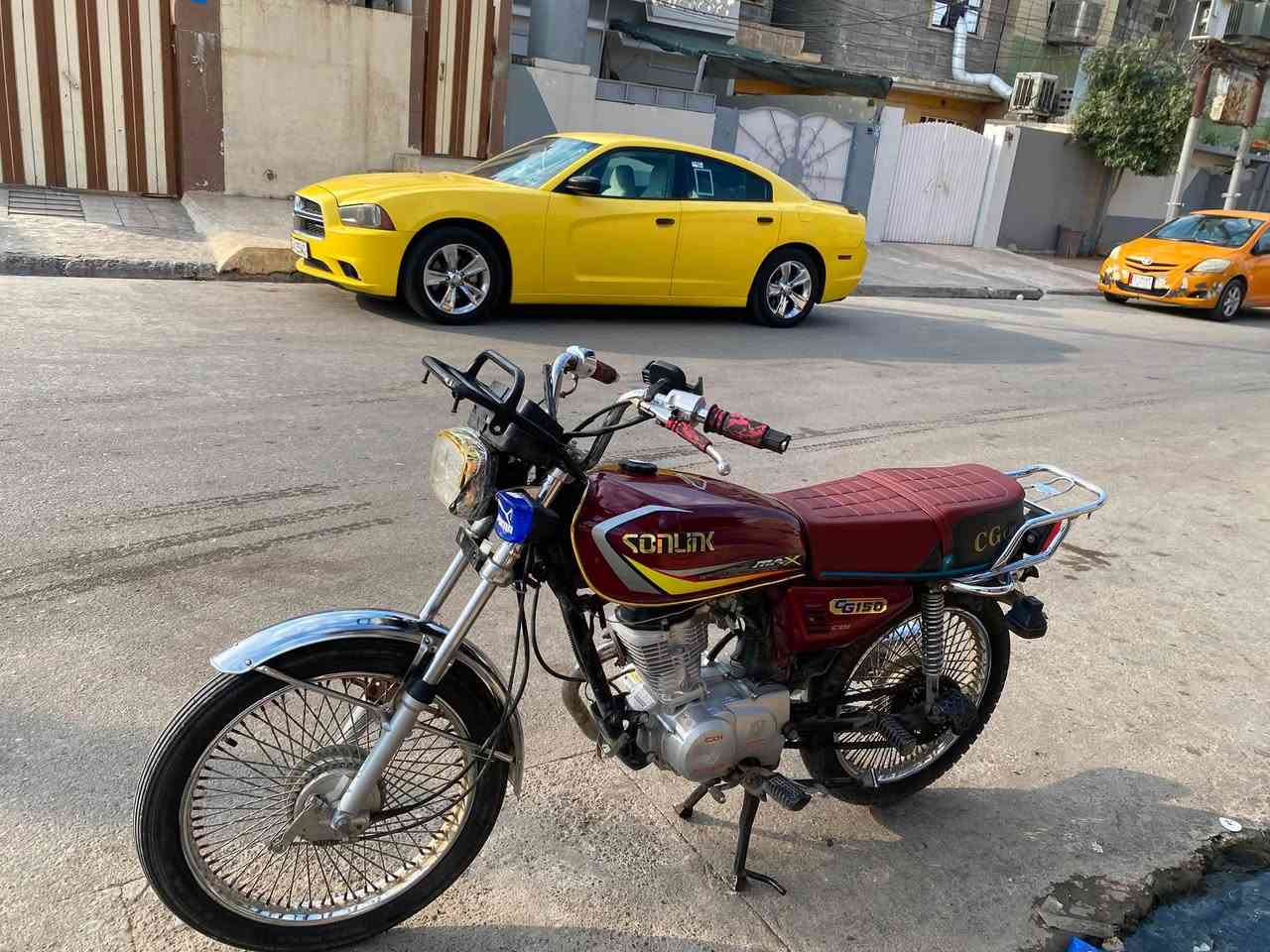 السلام عليكم تايكر 2020 محرك ما مفتوح وايرمنيه يعوزها ربط الباقي كدام العين سعر 450 مكاني موصل ايسر حي صدام 
كورك ***********
اسيا ***********
