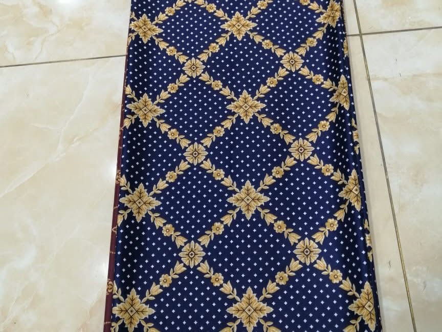 جديد جديد 
همايون اماراتي قطني ثقيل 
البيع. جمله.      مفرد 
اقل كميه للجمله ٢٠ متر 
توصيل جميع مناطق كربلاء ب ٣٠٠٠ وجميع محافظات العراق ب ٦٠٠٠
للحجز مراسله البيج او الواتساب ***********
