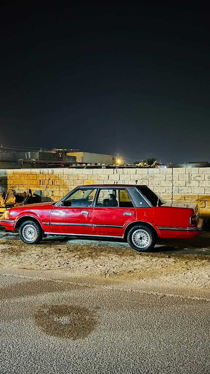 سلام عليكم سوبر مديل 84مكينه بطه حداده جديده دواخل انضاف مكينتها جديده جاهزه السياره ونصبتها حلوه سنويه لل27 وراعيها جاري ويريد تحويل المكان بصره ابو الخصيب رقم الهاتف ***********السعر 35
