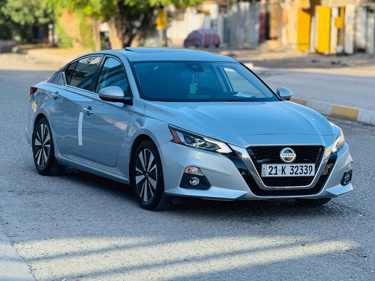 سلام عليكم
السلام عليكم تحياتي للجميع

⚡NISSAN ..Altima..2021.SV.Plus⚡

⚡نيسان...التيما..SV 2021پلاس فول الفول

......................................

الفئه  SV..Plus..

موديل 2021

لون سلفر

محرك 2500(تنفس طبيعي)

بصمة تشغيل

ابواب بصمة+ بصمة صندوك

تشغيل عن بعد

هاند بريك بصمة

أوتو هولد (auto hold)

فاتحة سقف (سلايت )

نظام قيادة أليه

رادارات 360° درجة

رادار امامي (توقف ذاتي)+تحديد مسار

رادار جانبي توقف ذاتي

رادار خلفي (توقف ذاتي)

كامره خلفيه

حساس خلفي

كشنات كهربائ

كشنات تدفئة

ستيرن تدفئة

شاشه كبيره (گار پلي)

فول تحكم ستيرن

كروس سرعة (مثبت سرعة)

أشاير مري جانبي

ويل كروم حجم 18

أكزوز رياضي (صالنصات رياضه)

لايتات فول زينون

................................................

سياره بيه فقط بونيد صبغ.. سونار مرفق داخل منشور 

كير محرك شرط الفحص

سيارة ماشية 65الف ميل

رقم سليمانية دولي سنويةرقم كل جديد لغايه2028 شرط تحويل
سعر 138 وبي مجال 
مكان سياره ديالى.. خانقين .استفسار اتصال رقم الهاتف  
***********
