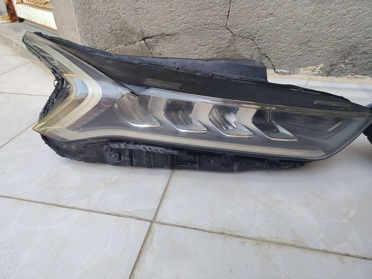 السلام عليكم لايتات k5 خليجي للبيع شغالات وجاهزات ***********
