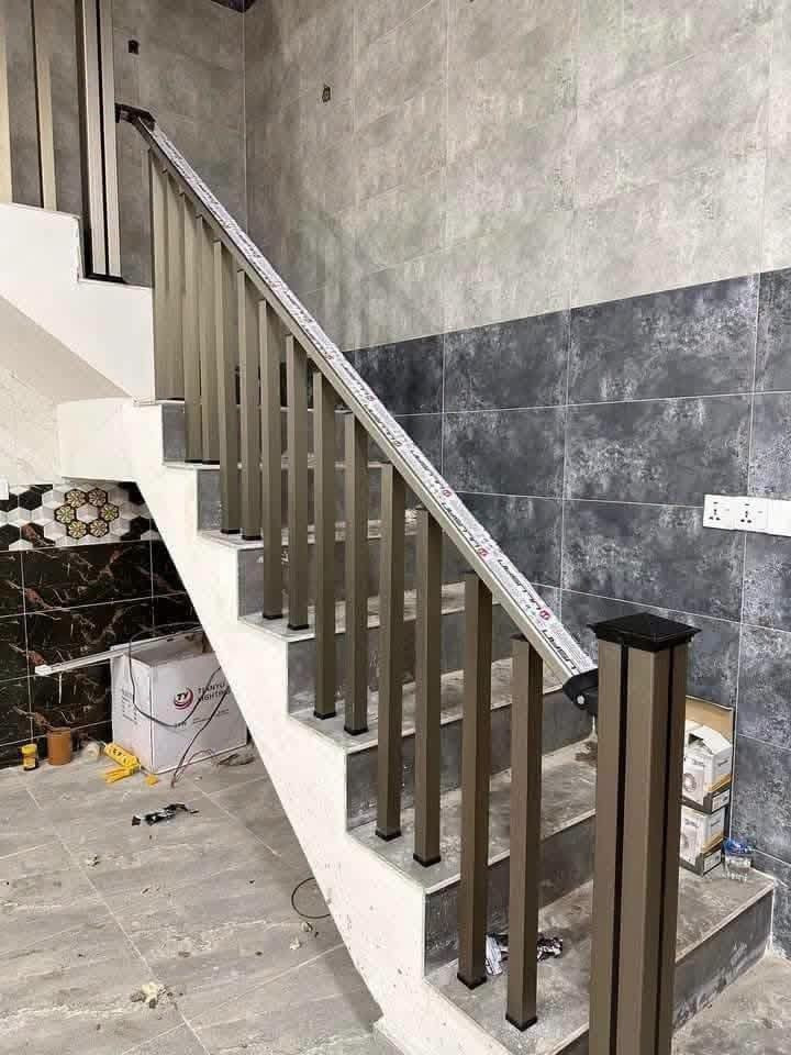 عرض خاص سعر المتر المحجر داىري 3خطوط ٣٨الف دينار 
سعر المتر المحجر داىري 4 خطوط ٤٠ الف دينار 
سعر المتر المحجر المربع 60 الف دينار عرض خاص 
شرط تركي درجى اولى 
محجر المنيوم تركي درجة أولى ضمان ٣ سنوات💋 باللون والقوة💪  جميع الألوان والموديلات  ❤الحديثة متوفرة وحسب الطلب التزام بالموعد🧠 المحدد ودقة في العمل 😘
تتوفر دنك🏤 كريستال تركي درجة أولى ضد😍😍 الكسر 💪💪💪
ويتوفر لدينا🏠 الابواب والشبابيك🏤 الالمنيوم (بكافة انواعه) 🏢 وبضمان ٣ سنوات 😇
وال G60 التركي الاصلي بضمان ٣ سنوات 
ابواب مداخل ابواب حمامات شبابيك قواطع حسب الطلب 
للاستفسار 
***********
***********
***********
نصلكم اينما تكونو 
غايتنا رضاكم 😍
وكسب دعائكم 🤲
