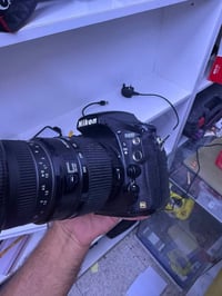 نيكون D810 • عدسة 70-300 • كاميرا