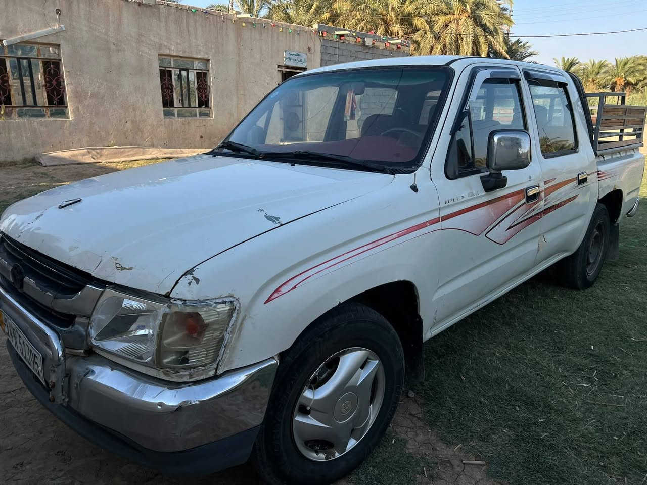 موديل 2003
سنويه ل 2027
محرك وكير شركه 
حداديه جديده 
تخم تاير 
لايت زنون 
السيارة بإسمي هاتف 
***********
