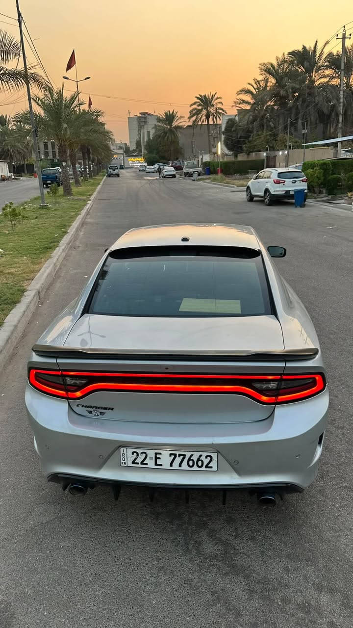 تشارجر SXT • ٢٠٢١ • ٧٠ ألف