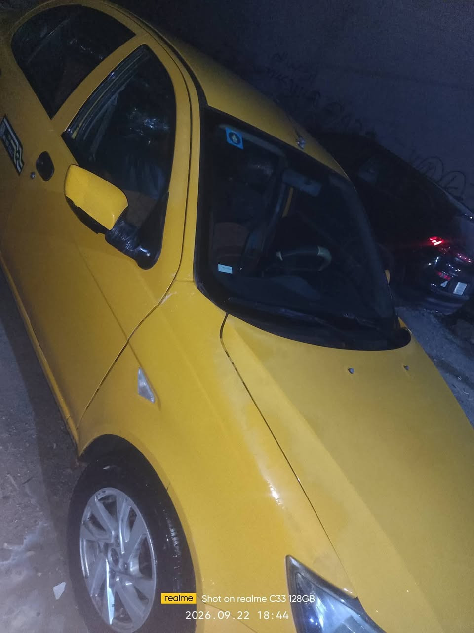 سلام عليكم سياره سينا ايراني موديل ٢٠٢٠خير من الله مابيه نقص بغداد الامين الثانيه رقم إنكليزي اتصل***********واتساب

نص مكتوب في الصور:
- realme Shot on realme C33 128GB 2026.09.22 18:44
- realme 2023
- realme Shot on realme C33 128GB 2026.09.22 18:45
- re