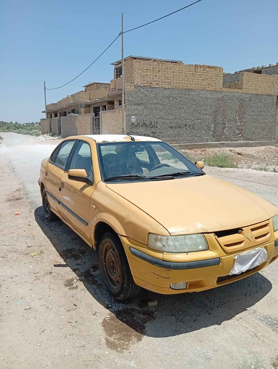 سلام عليكم سمند للبيع موديل 11رقم احمر ميسان سيارة شغاله مكينه كير حدادية تخم تاير كهربائيات كلهه شغاله السعر 11ورقة المكان كربلاء المقدسة ***********واتساب
