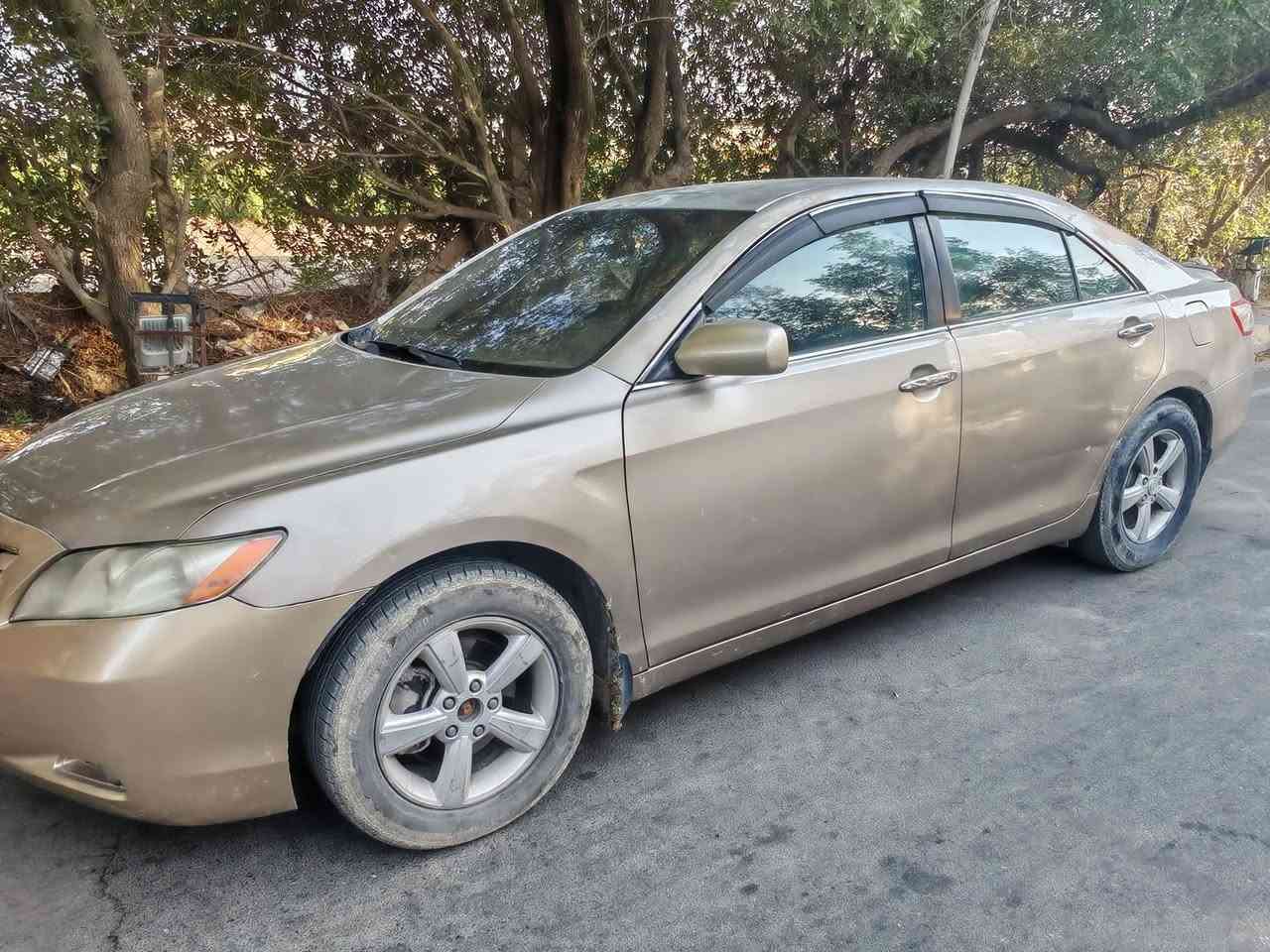السلام عليكم
للبيع
Toyota Camry 2007
وارد امريكي
رقم نجف باسمي دولي
لون ذهبي
السياره مصبوغه عام
حادثه جاملغ خلفي جهه السايق وقبغ جنطه بأمريكا
محرك وكير وتبريد تمام  
سياره مواصفات Le
بس اضافه للمواصفات
شاشه اندرويد
وكاميرا
و كشنات جلد
دواخل صاج
والى آخره من المواصفات
السعر : 78 وبيه مجال
 مكان نجف الاشرف
للمعرفه باقي التفاصيل وللتواصل واتساب أو اتصال على الرقم
***********

