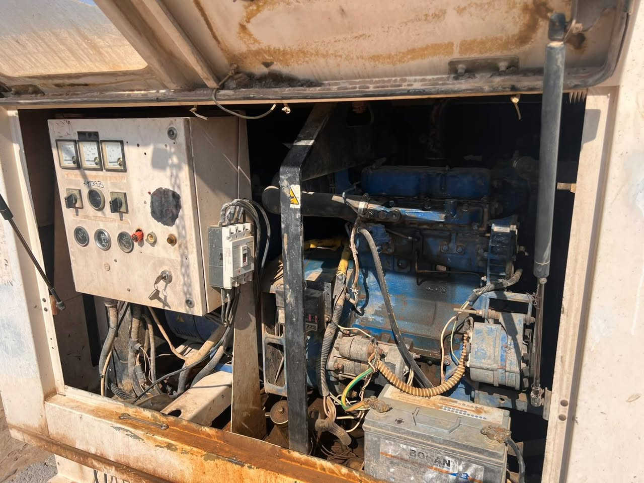 مولد بيرنكز حجم 30kv بعده جديد للستفسار الاتصال على الرقم ***********
