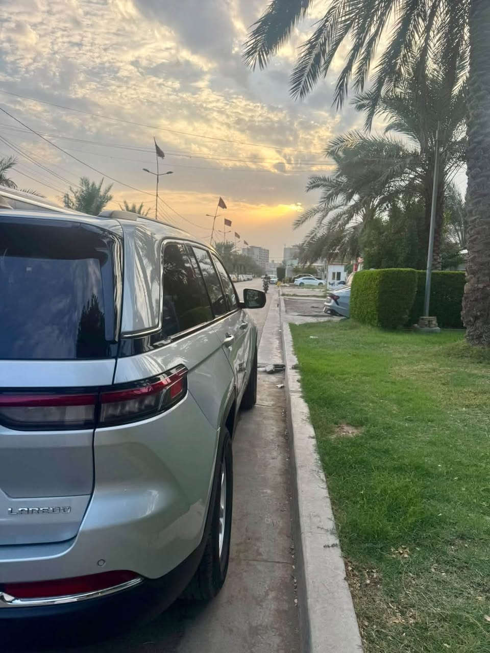 لاريدو ٢٠٢٣ • ماشيه ٥٥ الف ميل • بدون حادث