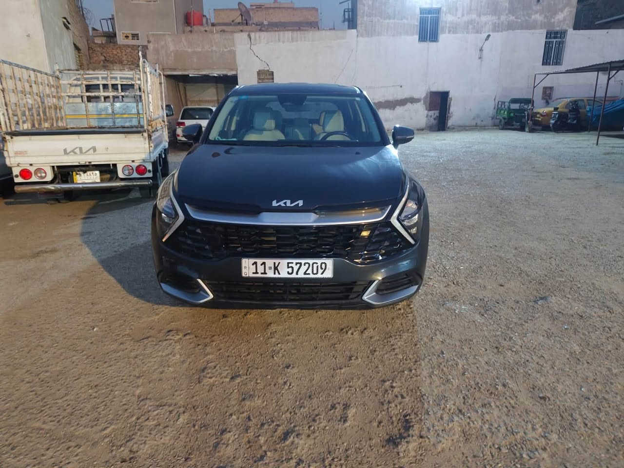 سلام عليكم 
كيا سبورتج 2023 
وارد امريكي 
مكينة 2500 gdi
مواصفات EX
حادث خلفي تبديل قبق جنطة 
السعر 172 وبيهة مجال 
***********
