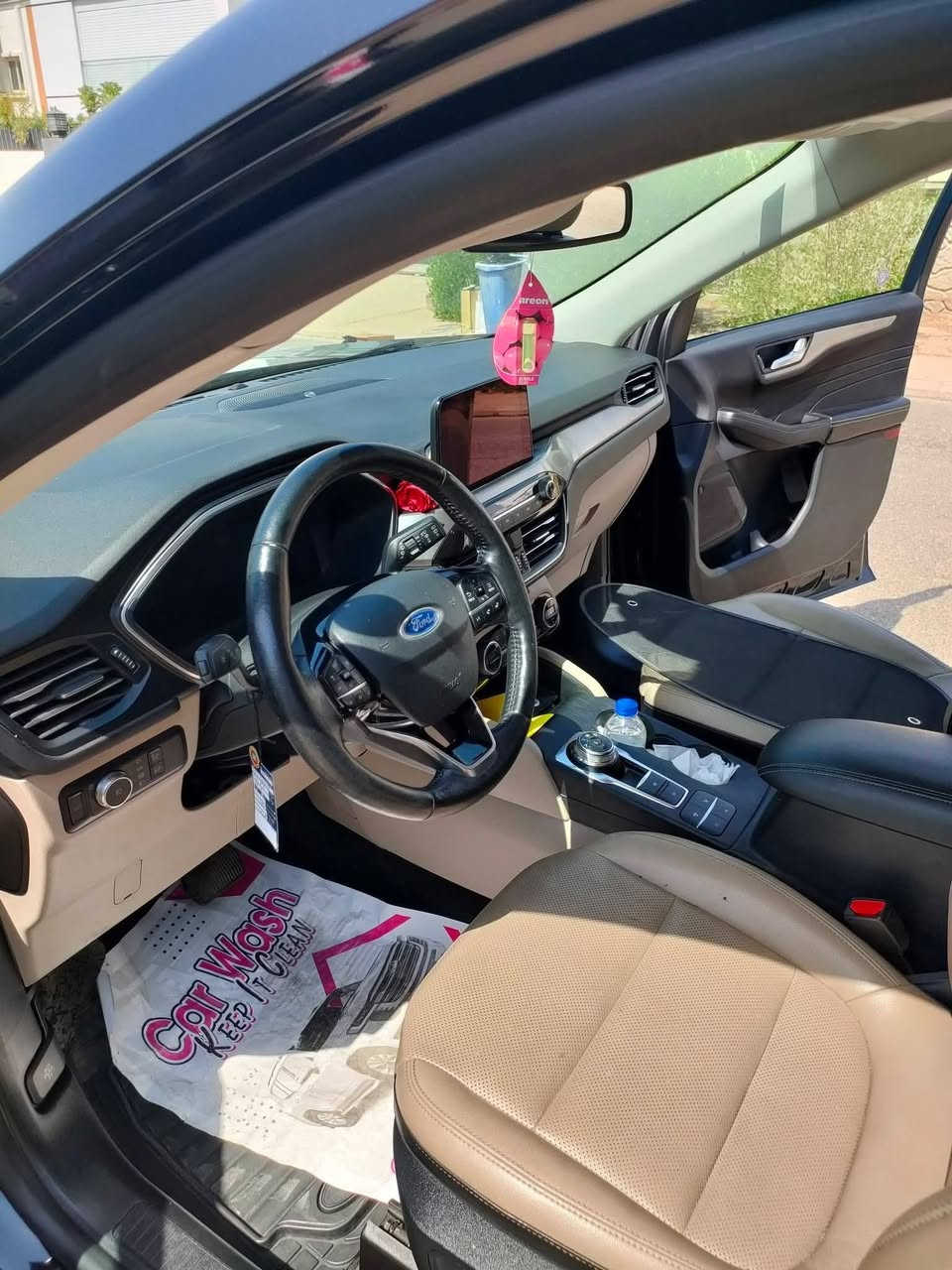 Ford ESCAPE titanium 2021 2.0T
فول مواصفات✨

🔹محرك 2.0T توربو حجم مرغوب 

🔹 محرك أربع سلندر مرغوب 
 
🔹 دبل إكسل بخمس وضعيات قياده
🔹كود باب Door code
🔹بصمة شغال
🔹تشغيل عن بعد
🔹 كوشن جلد
🔹كوشن تدفئة + خزن ميموري 
🔹 سكان هيتَر
🔹 گيج الكتروني
🔹 صندوق جك 
🔹 بريك بصمة أوتو هولد Auto hold
🔹نظام إيقاف وتشغيل المحرك التلقائي عند التوقف Auto start-stop
🔹رادار امامي مع نضام مثبت سرعة زكي Adaptive cruise control 
🔹نظام المساعدة في البقاء داخل المسار Lane keeping
🔹باب صندوق خلفي يفتح تلقائيا بالقدم Hands-free 
‏lift-gate
🔹 ماشي ٨٦ الف ميل
🔹بيه قطعة صبغ بنيد فقط بدون دواخل بدون شاصي،بدون ايرباك
🔹گير و محرك شرط
🔹سياره رقم دهوك
📍مكان اربيل.. موصل
        الشراي يتصل ويدلل
📞 ***********.. واتس ماسنجر
اكتب رقم 1 لمعرفه السعر
