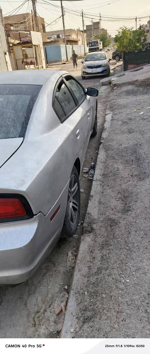 جارجر للبيع رقم بغداد ب اسمي محرك هيمي منظومة غاز بيها 
سيارة صبغ عام بيها قمارة وبيها نواقص بسعر مناسب 
***********
