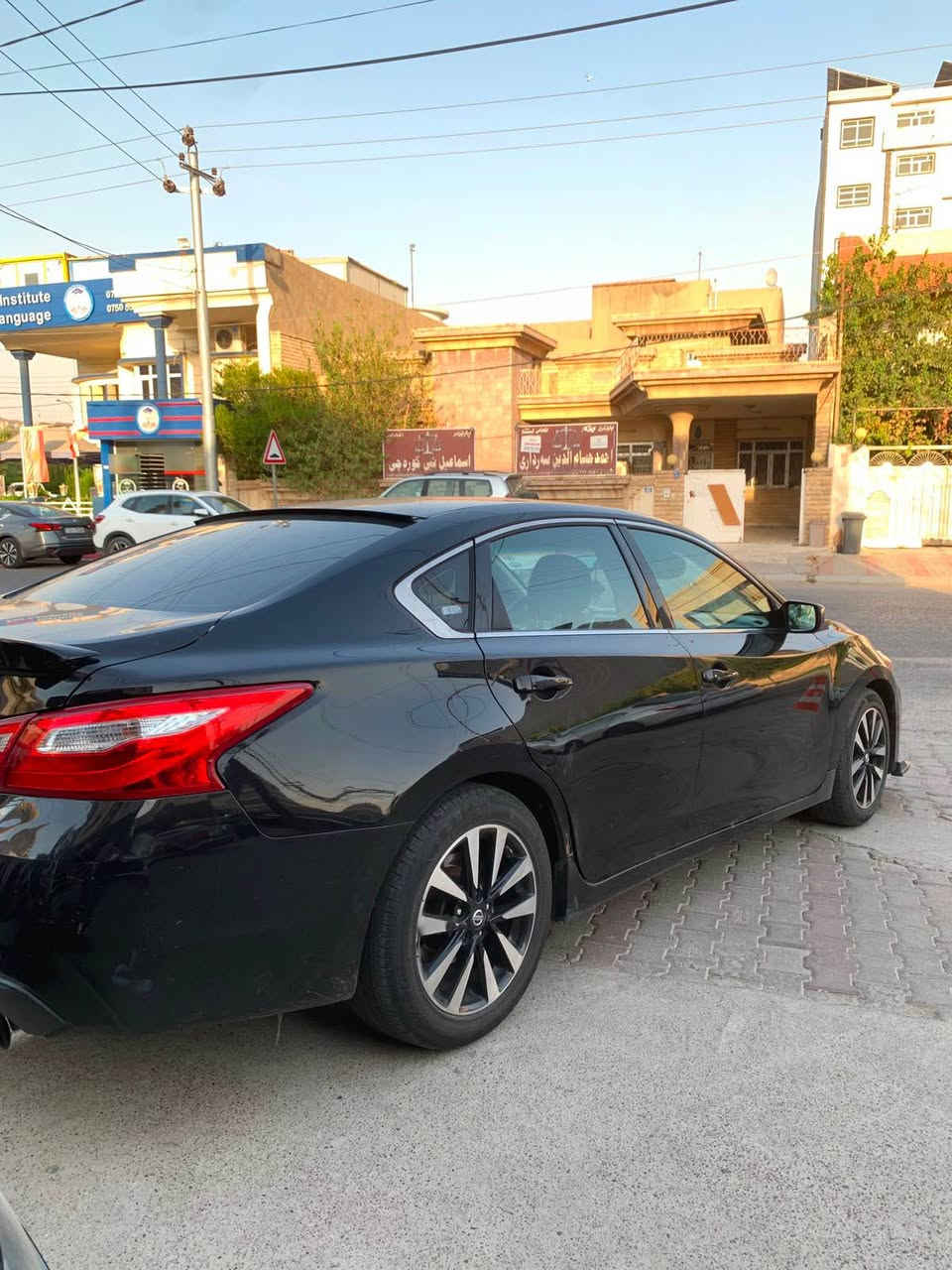 nissan altima 2016
کوردی /
کۆد /537# 
مواسەفات / نیو مواسەفات 
مەکینە /  v4  کەپس
ڕۆیشتن/ 260.000km
بۆنید و چاملغ  لەگەڵ نیو دەرگا بۆیاغە  کەمێک بەتانە  ئێرباگ سوکان
       ڕقم سنوی نوێ 2028
نرخ/ 8800$ 
ناونیشان/ هەولێر
واتساپ/
***********
***********
***********

عربی/
نیسان اڵتیما ۲۰۱٦
مواسفات/ نص مواصفات
چاملغ بوند  و نص باب  صبغ  جمب  ئیرباگ ستیرن
محرک /V4 کبس
ماشی / ۲٦۰ الف کم
ڕقم سنوی جدید ۲۰۲٨

سعر / ٨٨ ورقە
عنوان/ اربیل
واتساب/
***********
***********
*********** أربيل, العراق

نص مكتوب في الصور:
- #537