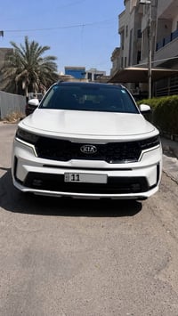 سورنتو 2021 للبيع   موصفات /بانوراما 6 سلندر داخل جلد 7 راكب كامره خلف...