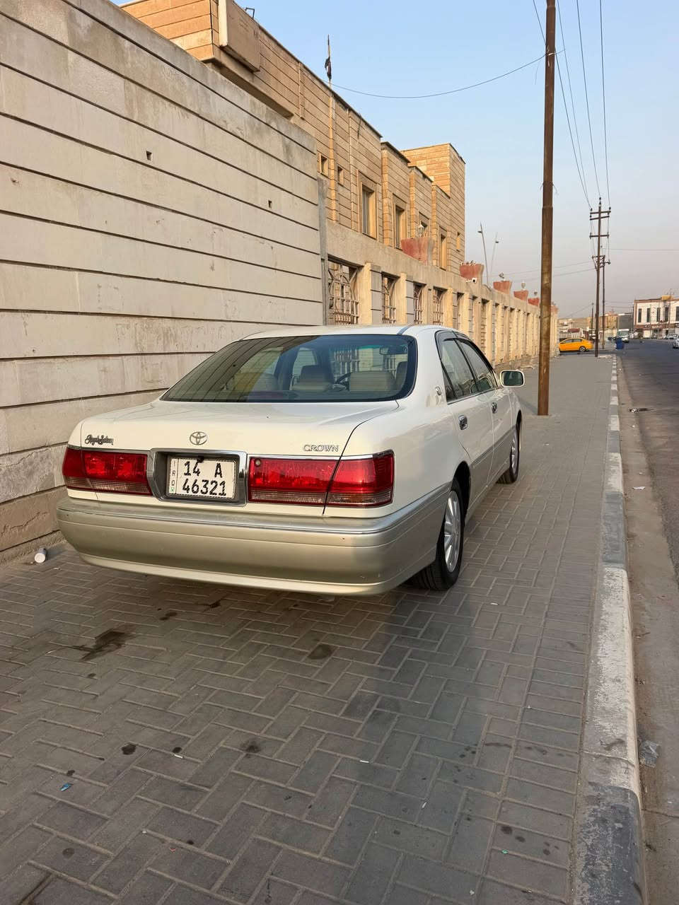 كراون • ٢٠٠١ • بصرة