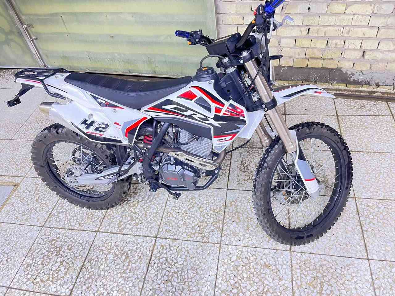 قفاز crx موديل ٢٦
حجم 300
نضافه فول
مكينه وكير خير من الله 
دراجه كاملة مكمله ع حسب الاصول 

سعرها 1,500 وبيها مجال 
مكانها بغداد الدورة
واتساب 
***********
