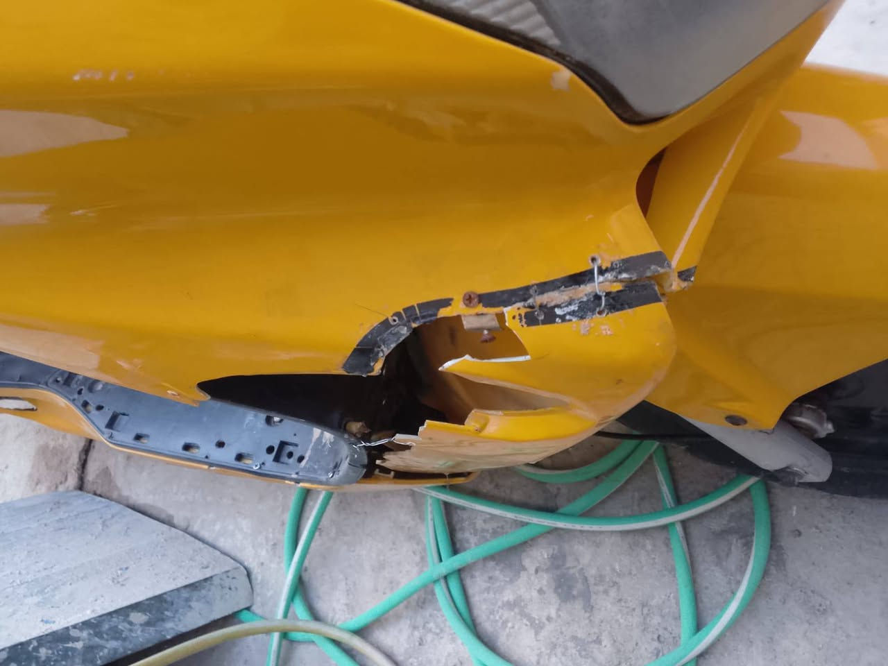 فورزه06السعر350 بيها مجال العنوان بغداد الحسينيه ***********
