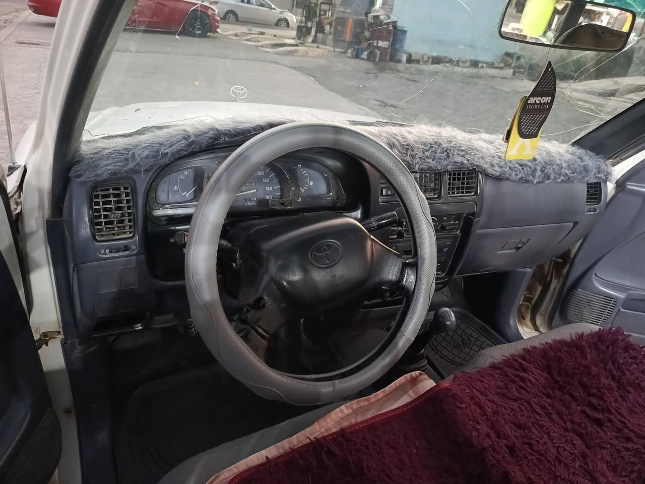 على بركة الله
للبيع تويوتا بيك اب هايلوكس 2002رقم ديالى ألماني باسمي شرط التحويل
 شاصي 
 محرك 
 گير
تدفئة تبريد 
كله جديد تخم تاير
حدادية 
كهربائيات 
سيارة حلوة خير من الله 80  ورقة وبيه مجال إن شاء الله.
رقمي *********** مكاني صلاح الدين -الضلوعية
