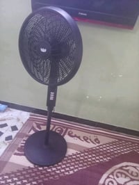 للبيع مروحه دفع قويه 3سرعات السعر 55الف شنو ماركة/موديل المروحة بالضبط...