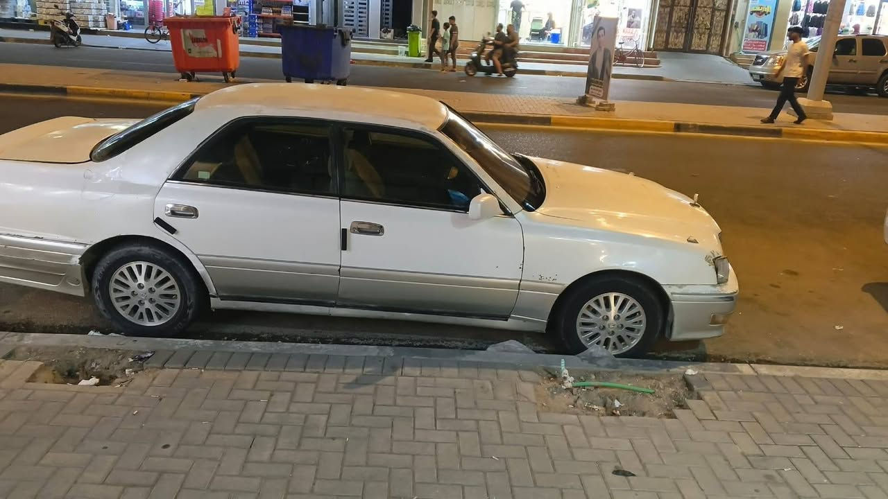 سعره 19
السلام عليكم سياره للبيع مراوس سياره ادوات الوانها البصره كهربائياتها شغاله ماكينتها شغ بس اكو غيرها اكو نمرتين ما يطيحن***********
