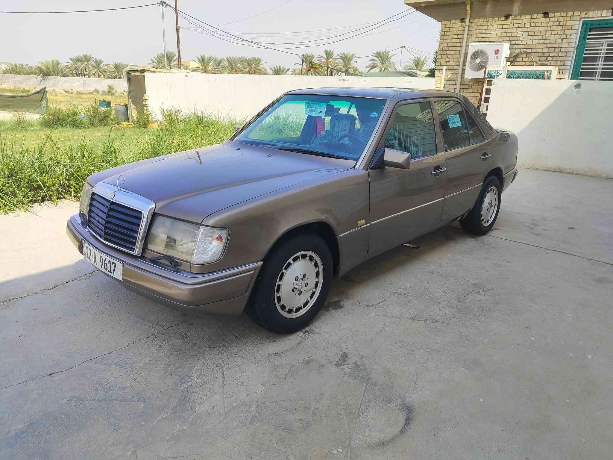 مرسيدس 300SE • ١٩٨٧ • رقم اربيل