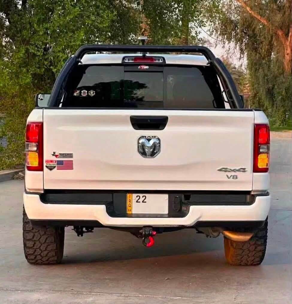 دوج رام لونگ ستار 2023
ايتورك 6 سلندر 3.600 
باب طويل بدي قصير
ماشية 76 الف km
حادث جاملغ وبنيد
فور ويل  4x4 
بصمة 
سلايت خلفي
شاشة وسطية
مرفعة واطارات جبلي
محجر بدي TRX 
منظومة زنون
باتري جديد 
ودهن وفلاتر جدد 
السعر ( 230 ) ورقة بيها مجال بسيط
***********
