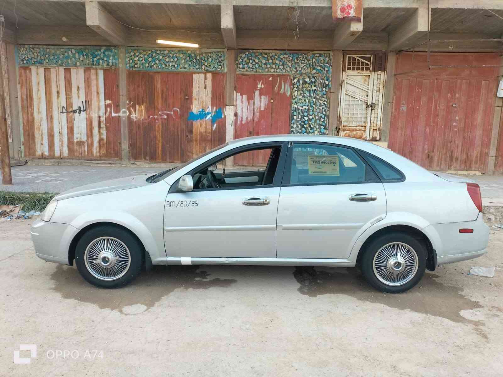 فورنزه للبيع موديل 2007 كفاله عامه ضربه وصبغ وتبديل
فقط بيه جراد  محرك 2000 حداديه جديده تخم تاير بل باكيت تبريده ثلج خير من الله رقمه بغداد دولي مكاني شطره للستفسار على رقم ***********

نص مكتوب في الصور:
- OPPO A74