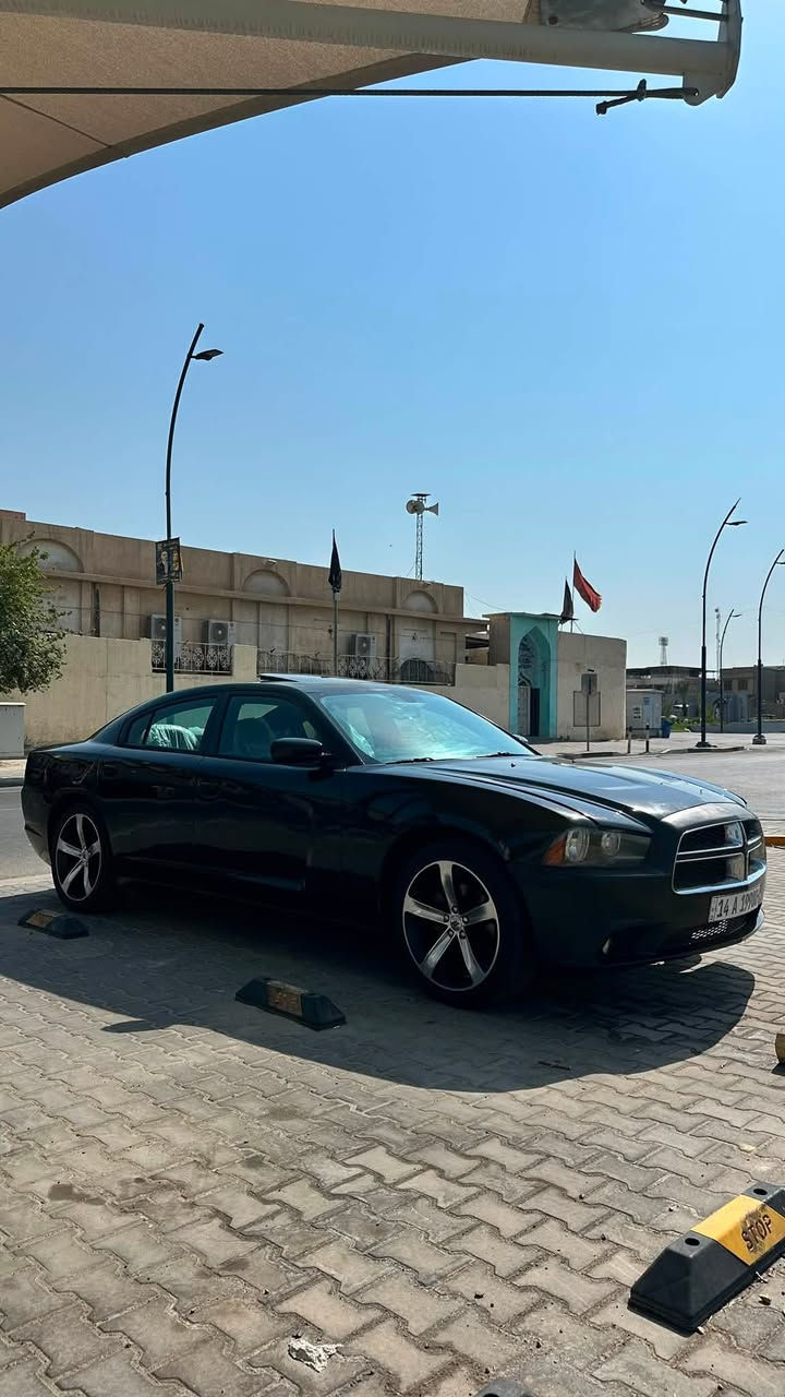 جارجر V6 2014 خليجي بيها صبغ حزام واكو اماكن جراد
سياره فول مواصفات كير طياره

فتحه كشنات جلد احمر شاشه

جبيره تدفئه كشنات سماعات

الباين كشنات كهرباء سعرها $127

وبيها مجال

***********
