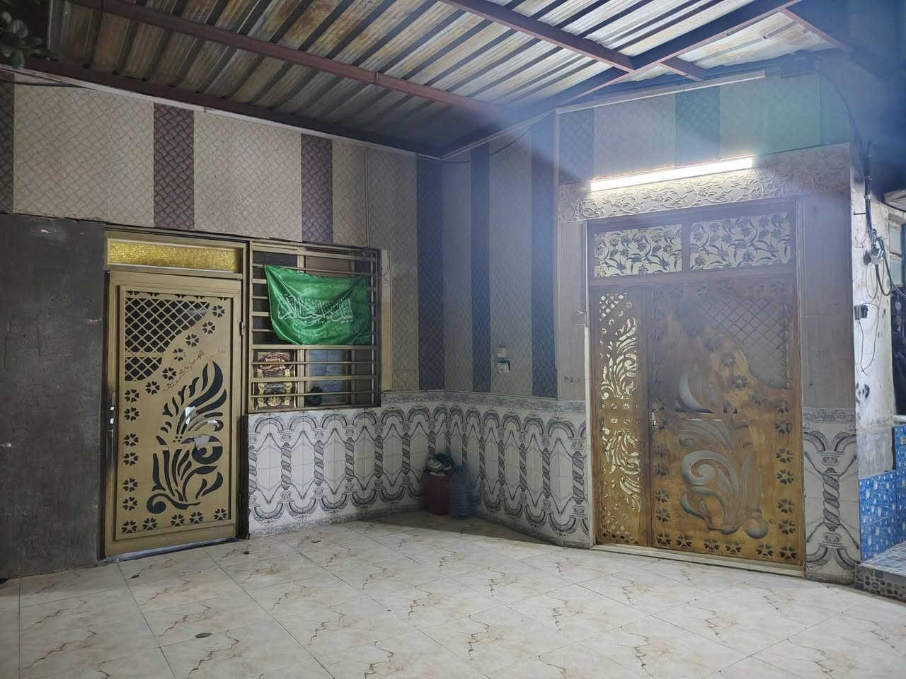 بيت للبيع • شهداء المربع الثاني • ٢٠٠م