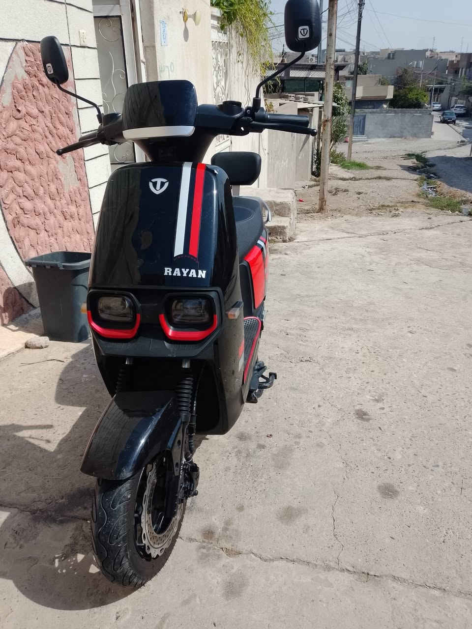 RAYAN⭐️
للبيع 
معروفه مواصفاته 
6بطاريات دبل 
ملف 1200حقيقي
سرعة 60
دبل سويج وبصمه 
وشاحنته الاصليه 
بطاريات نضاف 
رايدو ب 875وبي مجال للشاري
تواصل عل رقم ***********📞 
  ملاحظه المطور جلخ مابي
