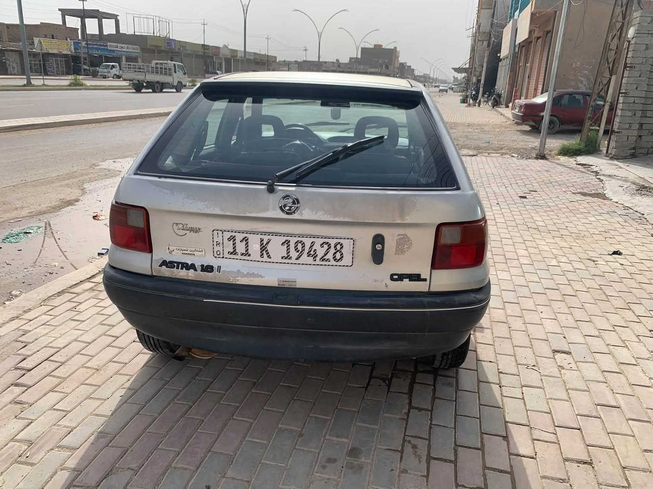 سلام عليكم
اوبل فكترا للبيع موديل 92 محرك 16 كير محرك كفاله 
باور ستيرن سياره بسمي سنويه لسنه 2031 فقط الغرفه يرادلها ترتيب سياره بلاديه  
مكاني سامراء / السعر 33 وبيها مجال 
الاتصل*********** 
واتساب فقط ***********

