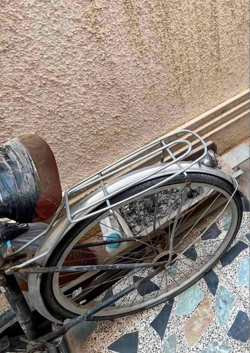 بايسكل موزة للبيع البايسكل مابي شي ينرادلة بس تبدل كشن وتبدل الجوب الورة تصليحة كلة مايكلف 7 تالاف السعر 45 قفل مكاني تكريت حي الشهداء
للتواصل خاص او واتساب :
***********
