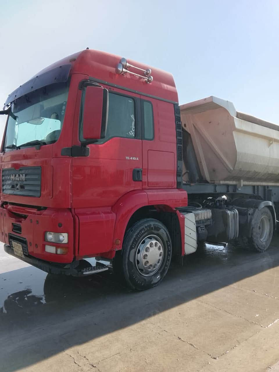 مان بۆ فرۆشتن 
مۆدێل 2002
گێر عادی 
گێڕ و مەکینەو ئەکسڵی بەشەرت 
مەکینە 460
سپلیتی سەر سەقفی بۆ دانراوە
تایەی لۆکە 
سەنەوێ و هەزەی بەسەر چوە مانگێکە بە ناو خۆمەوەیە
کامل جاهیزە لە ناو ئیشایە سەیارەکە
بۆ نرخ نامە بنێرە شوێن کەلار
***********
ئەدمین ♥️
