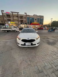 للبيع  كيا كادنزا امريكي 2016 حادث امريكا جاملغ وبنيد وبلعراق جاملغ ال...