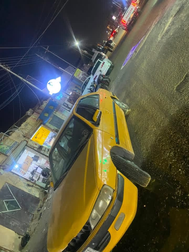 بيجو بارص ١٣ سياره معمره تعمير عدل بيهة مدكر خلفي مبدل خذيتهة مبدل محرك توني مجفته كص كاور وكراين عدل بوش وبستم ابو الحفره كازكيت ابو ٢٨ الف جبته من ايران كل غراضهة من ايران مال تجفيت نقصهة ترتيب غرفة وبريك تك يشتغل الامامي بس تاير واحد راعيهة كبل شهر خابرته وهسة تلفونه مغلق ابيعلك بدون راعي سعرهة ١٦ ورقة 
مكاني البصره 
***********
